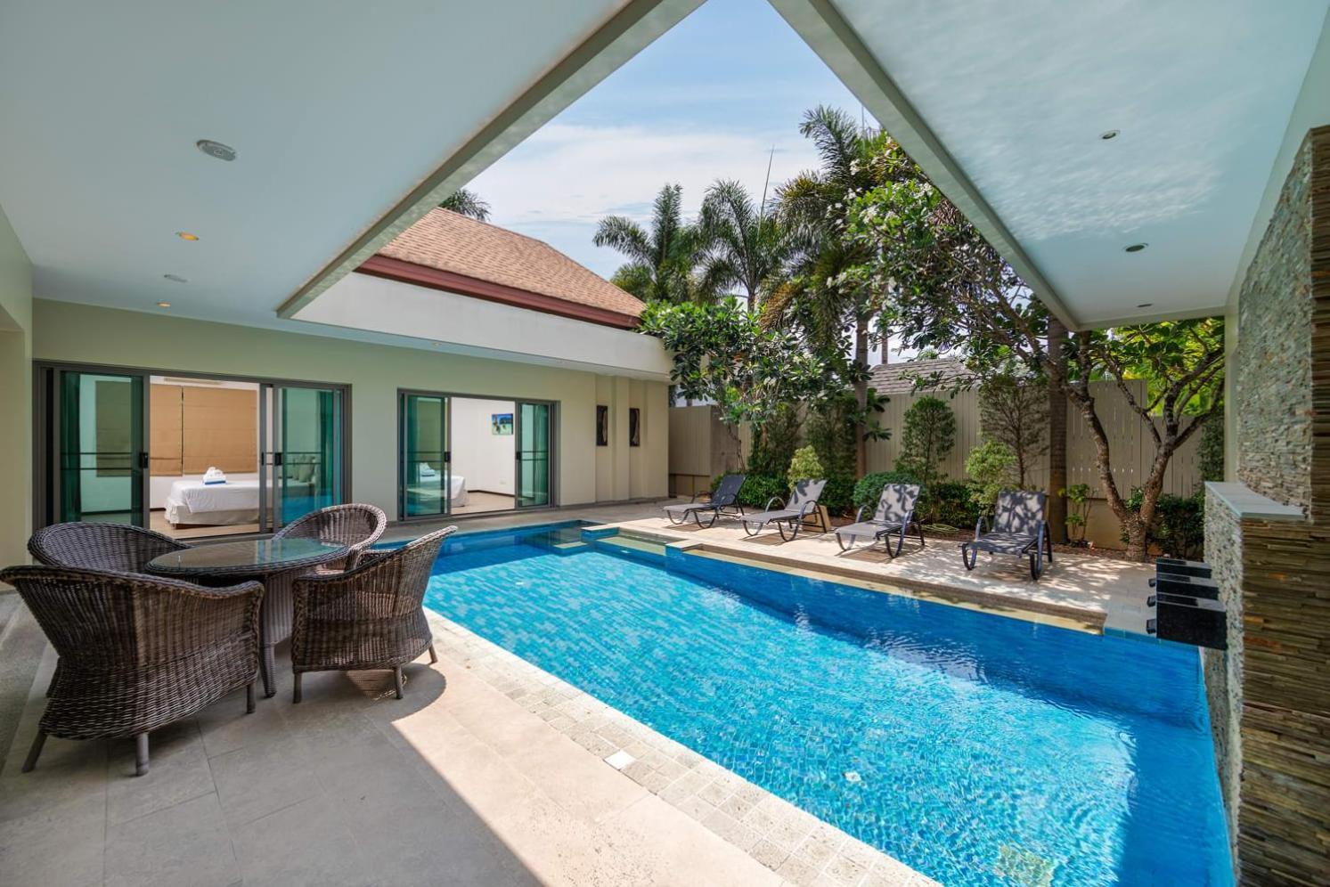 Villa Bond| 3 Bedrooms | Private Pool | 3 Min To Naiharn Beach Rawai Bagian luar foto